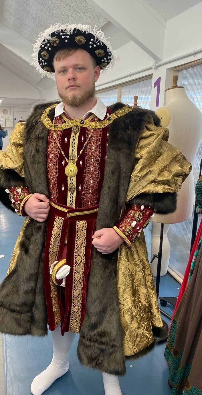 Henry v111 costume